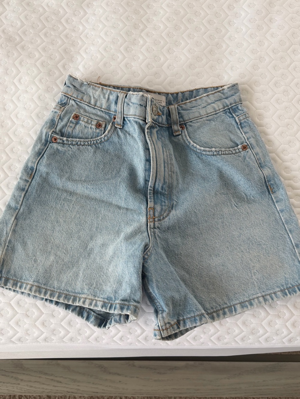 Zara Pale Blue Denim Shorts with Tan Stitching